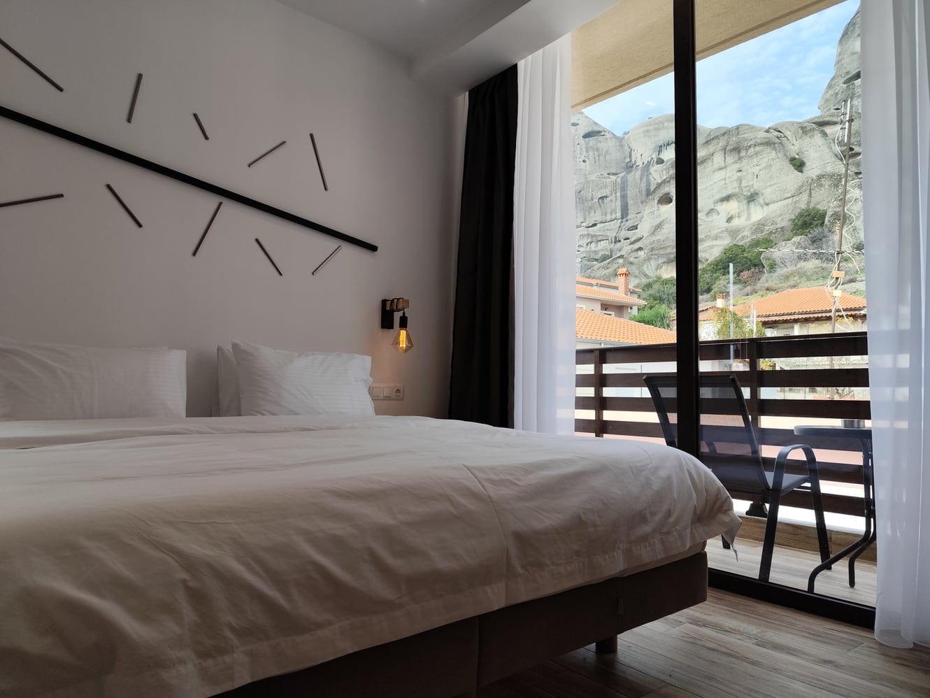 Meteora Gold and Glass Suites