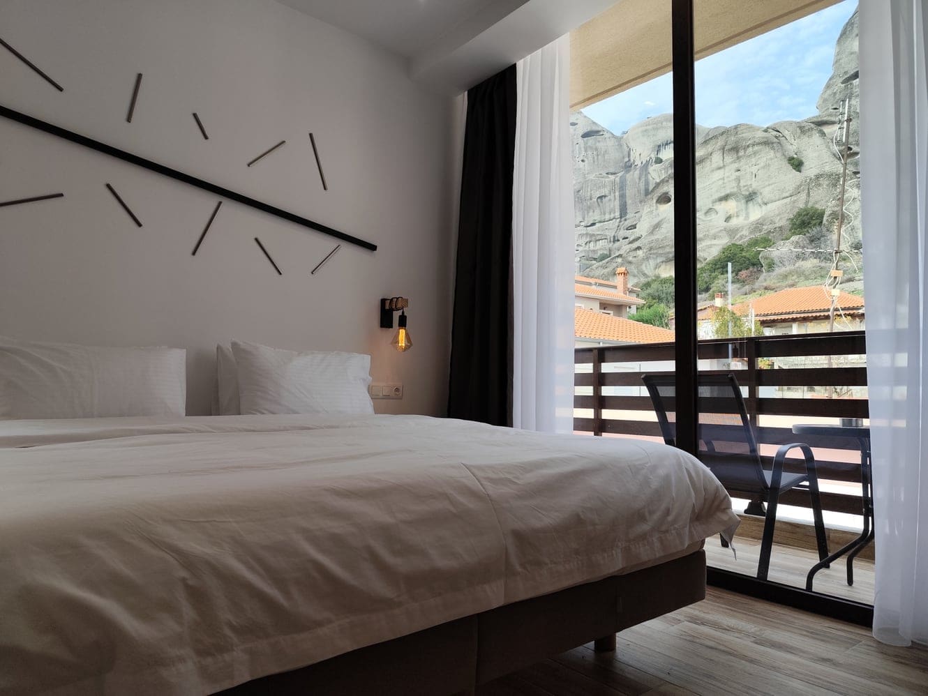 Meteora Gold and Glass Suites